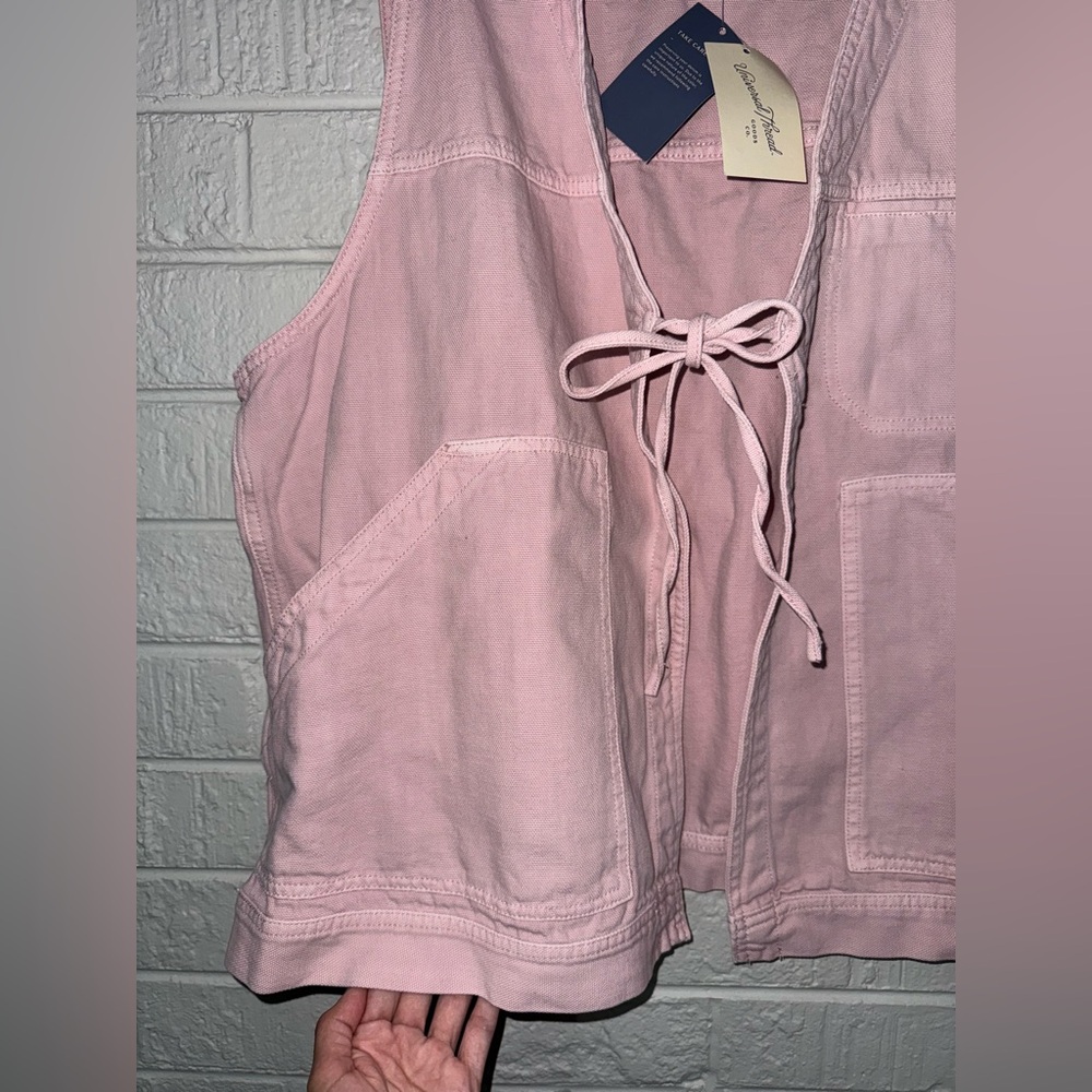 Universal Thread Pink Vest - Picture 4 of 10